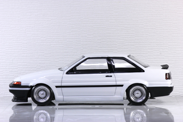 Toyota AE86 SPRINTER TRUENO 2DR