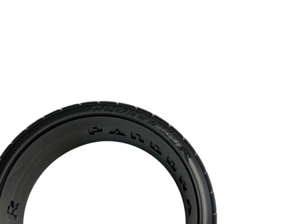 Display tire PROXES R1R (TOYO TIRES approved)